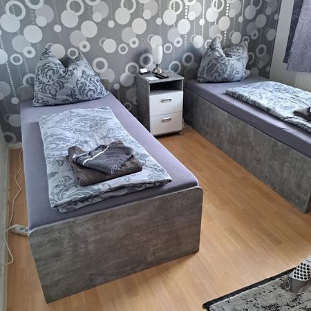 Doppelzimmer Erfurt Esterno foto